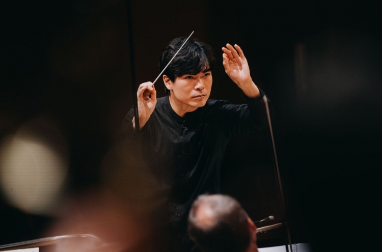[Herald Interview] ‘I am the luckiest conductor’