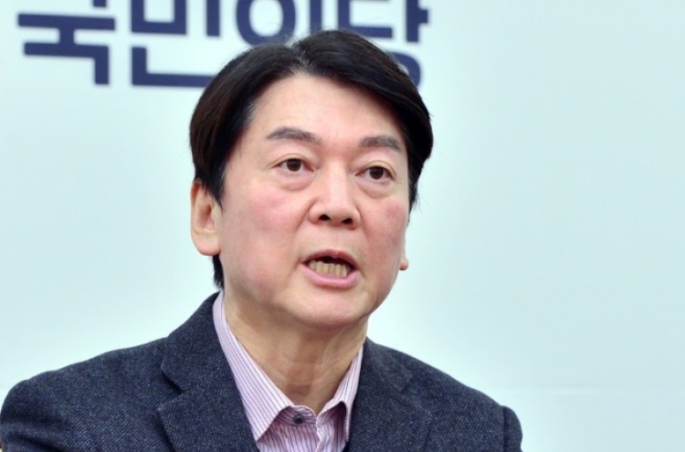 [Herald Interview] Ahn gunning for power transition