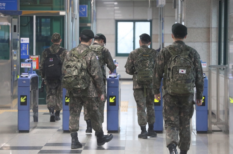 Army soldier tests positive for coronavirus