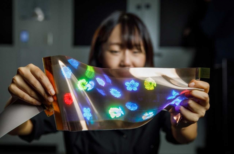 LG Display develops world’s first stretchable high-resolution display