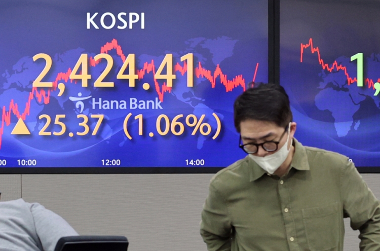 Seoul stocks open sharply higher on tech gains