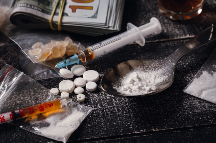Arrests for online drug purchases rise 20% last year