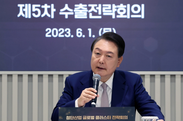 S. Korea to ease regulations, build more industrial clusters