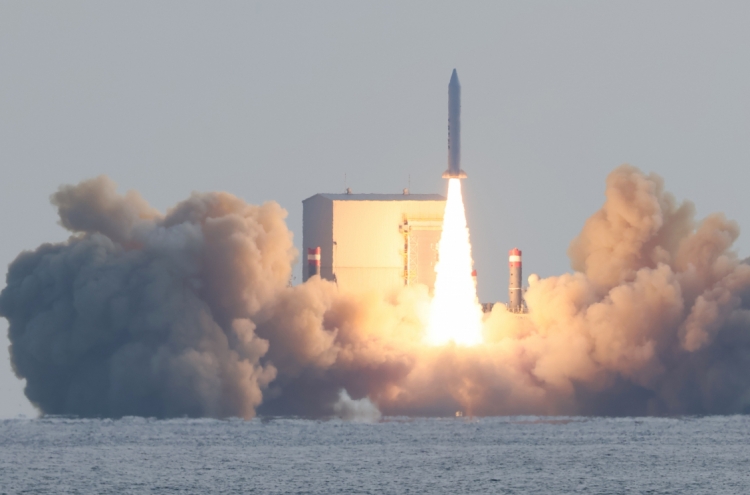 S. Korea successfully tests solid-fuel space rocket