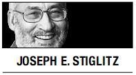 [Joseph E. Stiglitz] Spend more to cure the economy