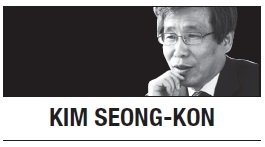 [Kim Seong-kon] Fake news in a world turned upside down