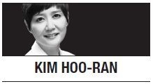 [Desk Column] Our cheerful first lady Jung-sook