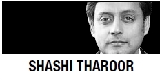 [Shashi Tharoor] Economic liberalization of India irreversible