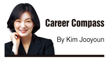 [Career Compass] Effective communication key