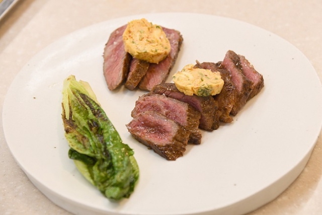 Kimchi butter with strip loin and grilled lettuce (Korean Food Promotion Institute)