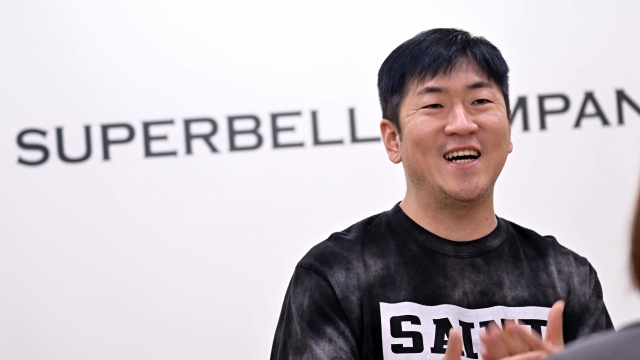 Veteran K-pop producer Ryan Jhun speaks in an interview with The Korea Herald at Superbell Company's headquarters in Mapo-gu, western Seoul. (Lee Sang-sub/The Korea Herald)