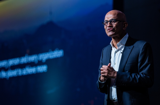 Microsoft CEO Satya Nadella speaks at Microsoft’s developer conference in Seoul on Tuesday. (Yonhap)