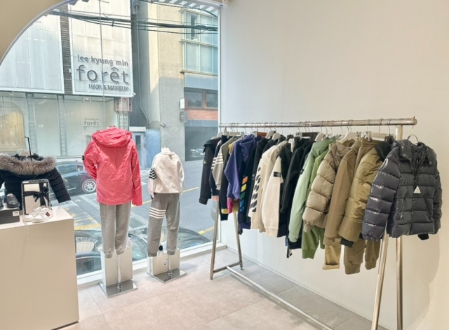 Designer clothes for children are on display at a premium clothing shop in Cheongdam-dong, southern Seoul. (Choi Jae-hee / The Korea Herald)