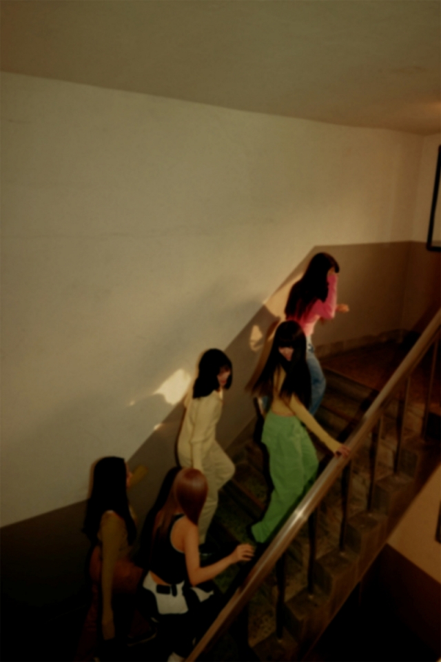 Starting House's new girl group ascends the stairs, ready to debut in the first half of 2023. (Starting House)