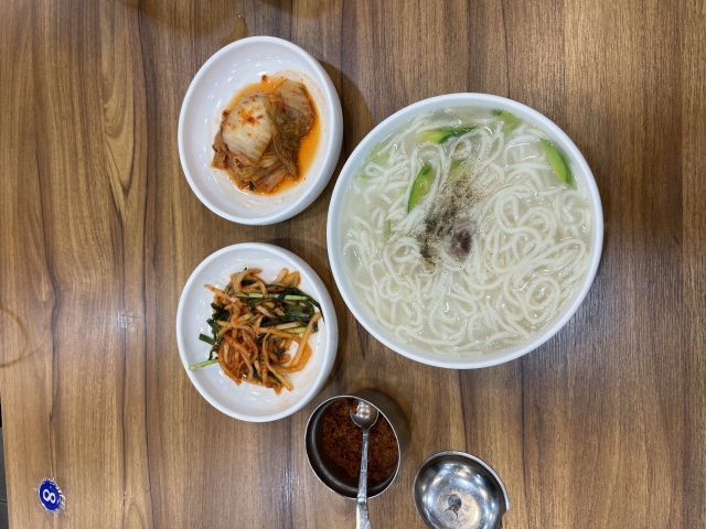 Kalguksu (Kim Da-sol/The Korea Herald)