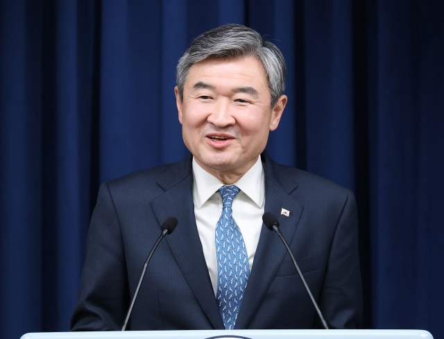 New National Security Adviser Cho Tae-yong speaks to reporters at the presidential office in Seoul last Thursday. (Yonhap)