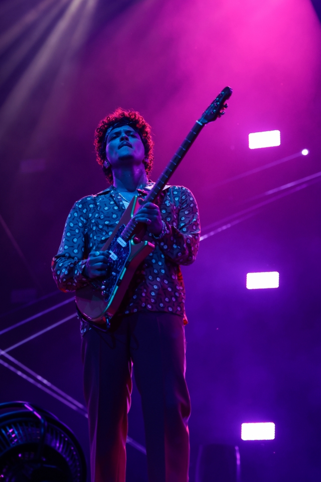 US singer-songwriter Bruno Mars performs during the ″Hyundai Card Super Concert 27 Bruno Mars″ concert held on Saturday and Sunday at the Jamsil Olympic Main Stadium, southern Seoul. (Hyundai Card)