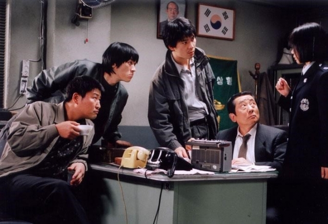 A scene from the 2003 film “Memories of Murder,” directed by Bong Joon-ho (CJ Entertainment)