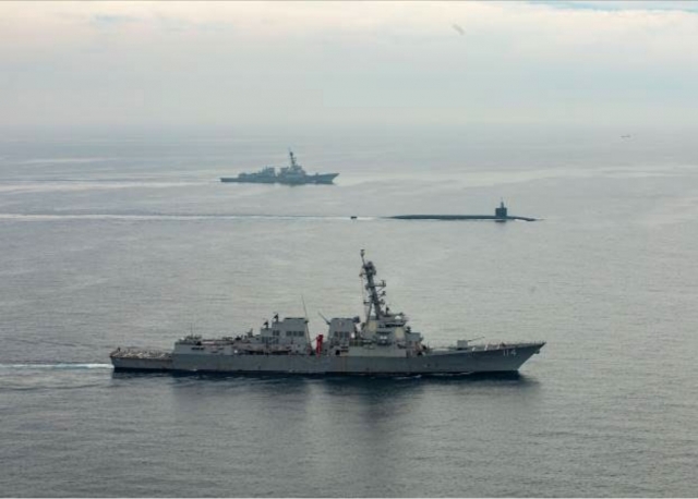 The USS Kentucky (C), a nuclear-powered ballistic missile submarine, enters the South Korean naval base in Busan, 320 kilometers southeast of Seoul, on July 18, 2023, in this photo provided by the U.S. Forces Korea. (Yonhap)