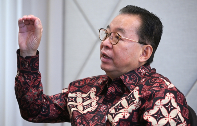 Gandi Sulistiyanto, the outgoing Indonesian Ambassador to Korea and a newly elected member of Indonesia's Presidential Advisory Council speaks in an interview with The Korea Herald at the Dragon City Hotel in Yongsan-gu, Seoul on July 25. (Im Se-jun/The Korea Herald)