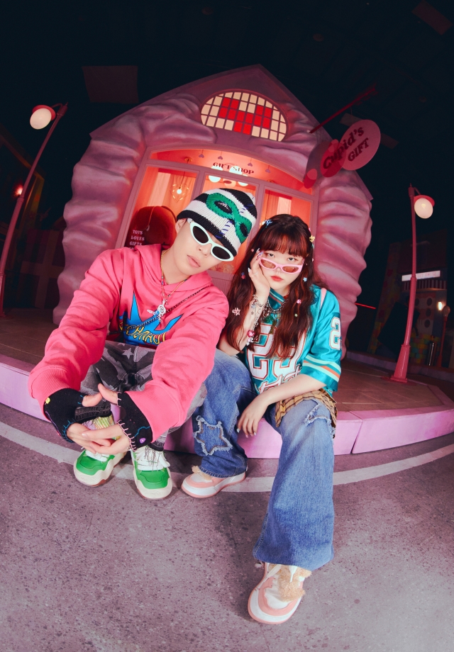 Image for Akmu's fourth single, 