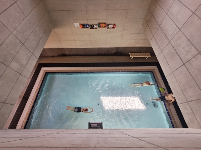 People enjoy swimming at a small pool on May 31. (Park Yuna/The Korea Herald)