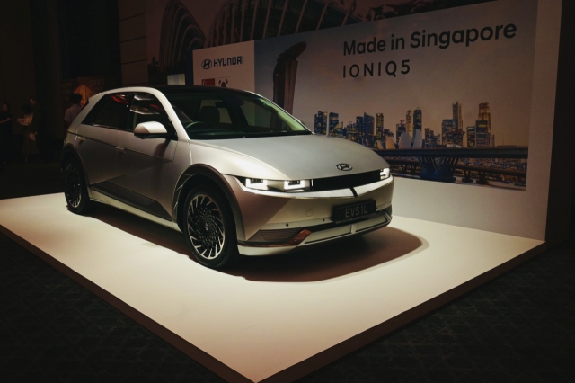 Hyundai Motor’s Ioniq 5 Made in Singapore showcased at the Singapore National Day event at the Grand Hyatt Hotel in Yongsan-gu, Seoul, Friday. (Sanjay Kumar/The Korea Herald)