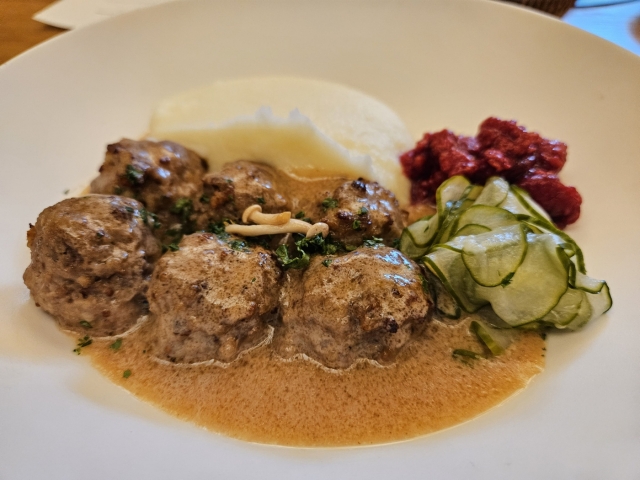 Mangata's Swedish meatball dish accompanied by mashed potatoes (Kim Hae-yeon/ The Korea Herald)