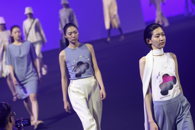 Models walk on the catwalk during the PARTsPARTs 2024 spring-summer collection show at Seoul Fashion Week at Dongdaemun Design Plaza in Seoul on Sept. 7. (SFW)