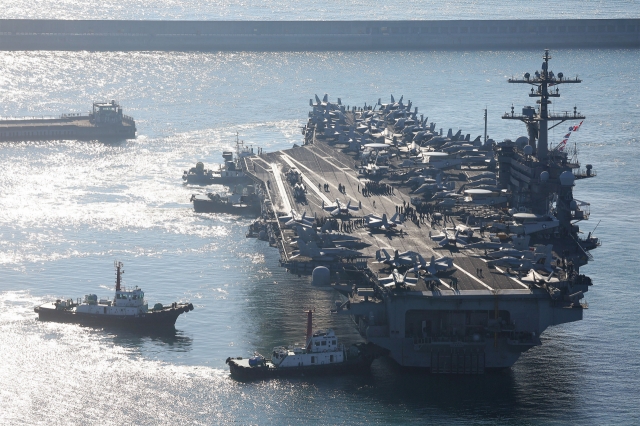 The nuclear-powered aircraft carrier USS Carl Vinson docks at a port in the southeastern port city of Busan on Nov. 21. (Yonhap)