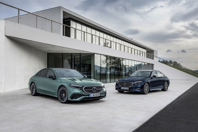 Mercedes-Benz’s new 11th-generation E-Class sedans (Mercedes-Benz Korea)