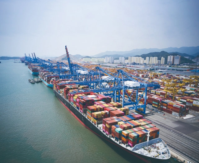 A bird's eye view of Busan Port. (Busan Port Authority)