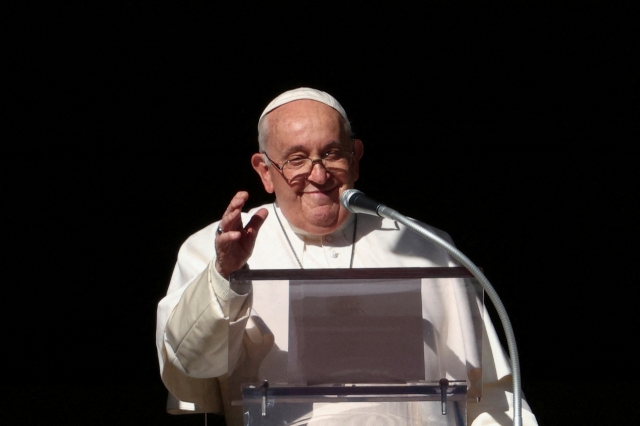 Pope Francis led the Angelus prayer from his window at the Vatican on Sunday. (Reuters-Yonhap)