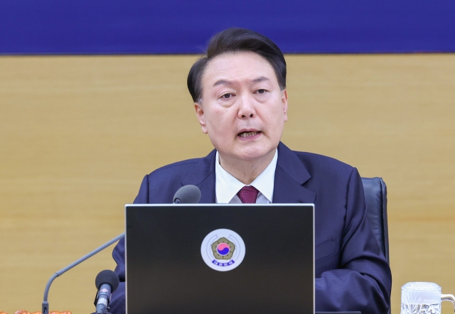 President Yoon Suk Yeol speaks during a Cabinet meeting on Tuesday. (Yonhap)