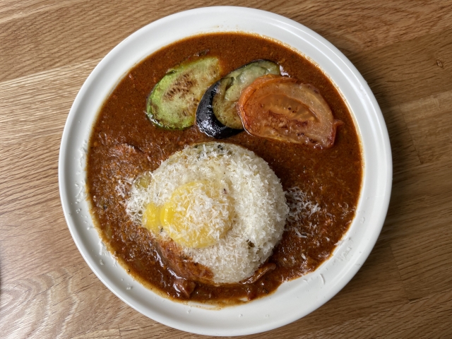 Pumpkin chicken curry. (Kim Da-sol/The Korea Herald)