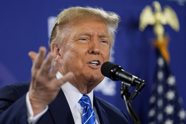 Republican presidential candidate former President Donald Trump speaks at a campaign event Saturday. (AP-Yonhap)