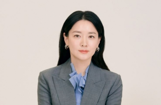 Lee Young-ae (Warner Bros. Korea)