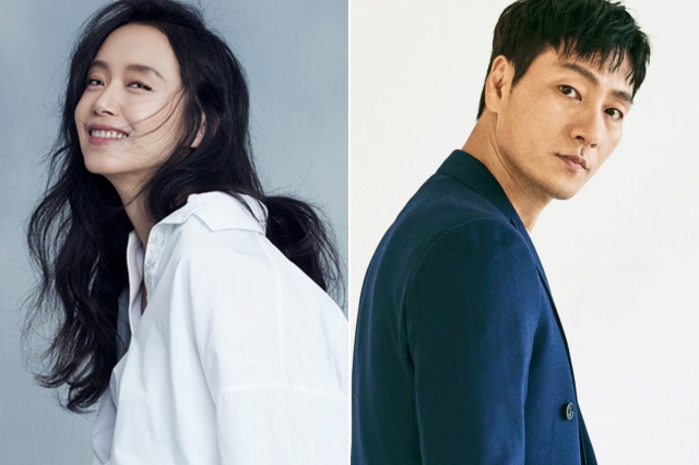 Jeon Do-yeon (left) and Park Hae-soo (Management Soop, BH Entertainment)