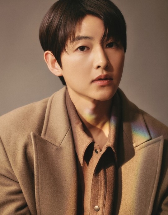 Song Joong-ki (Netflix)