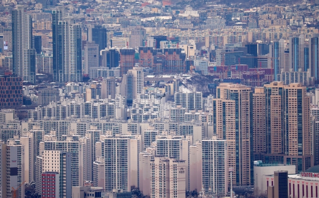 Apartment complexes in Seoul (Yonhap)