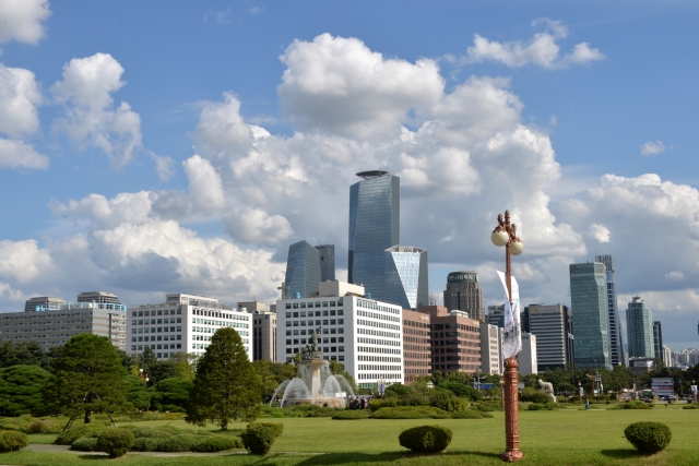 The Yeouido financial district in Seoul (Newsis)