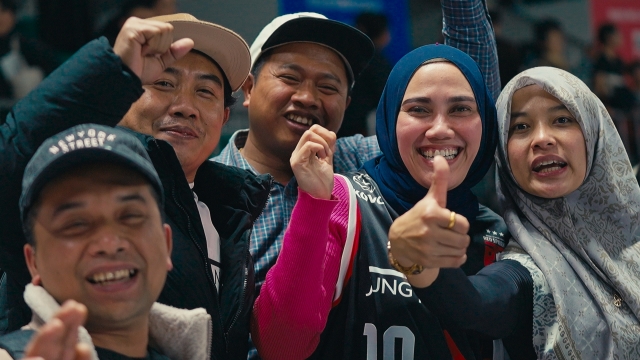 On the day of a Red Sparks' match against Hillstate at Chungmu Gymnasium in Daejeon on Feb. 4, Indonesian fans show their support for Megawati Hangestri Pertiwi, shouting, 