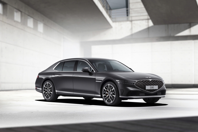 The Genesis G90 (Hyundai Motor Group)