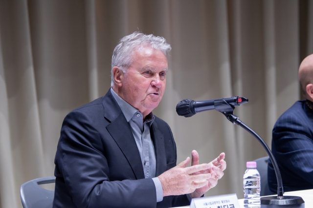 Guus Hiddink, a former Korean national football team manager, talks during a press conference at Seoul City Hall on Monday. (SPO)