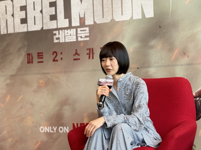 Bae Doo-na speaks during a press conference held in Seoul on Friday. (Kim Da-sol/The Korea Herald)