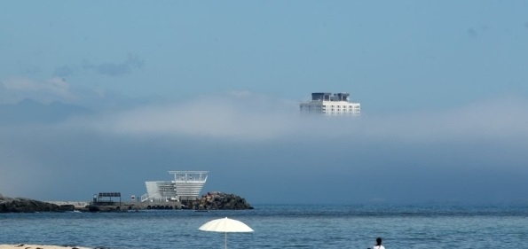 This undated file photo shows a beach in Gangneung, 163 kilometers east of Seoul. (Yonhap)