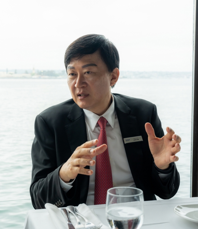 Samsung Biologics CEO John Rim speaks to reporters at a press conference held during the Bio International Convention in San Diego, California, on Wednesday. (Samsung Biologics)