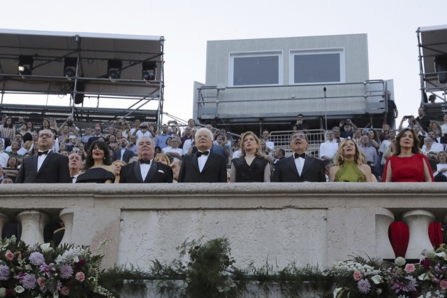 Italian President Sergio Mattarella (fourth from left) and Italian Prime Minister Giorgia Meloni (second from right) attend a gala concert at the Verona Arena to celebrate the recognition by UNESCO of the Italian art of opera singing, in Verona, Italy, Friday, local time. (AP-Yonhap)