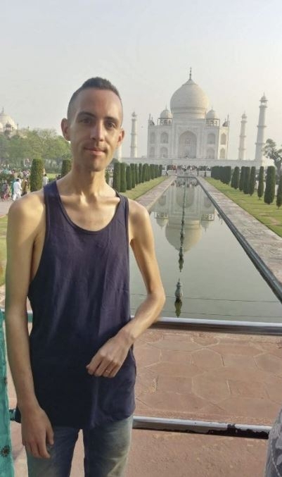 Lewis Hooper poses for a photo at the Taj Mahal in 2018. (Lewis Hooper)