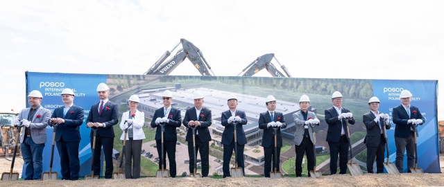 Posco International holds a groundbreaking ceremony for its new traction motor core plant in Poland, Tuesday. (Posco International)